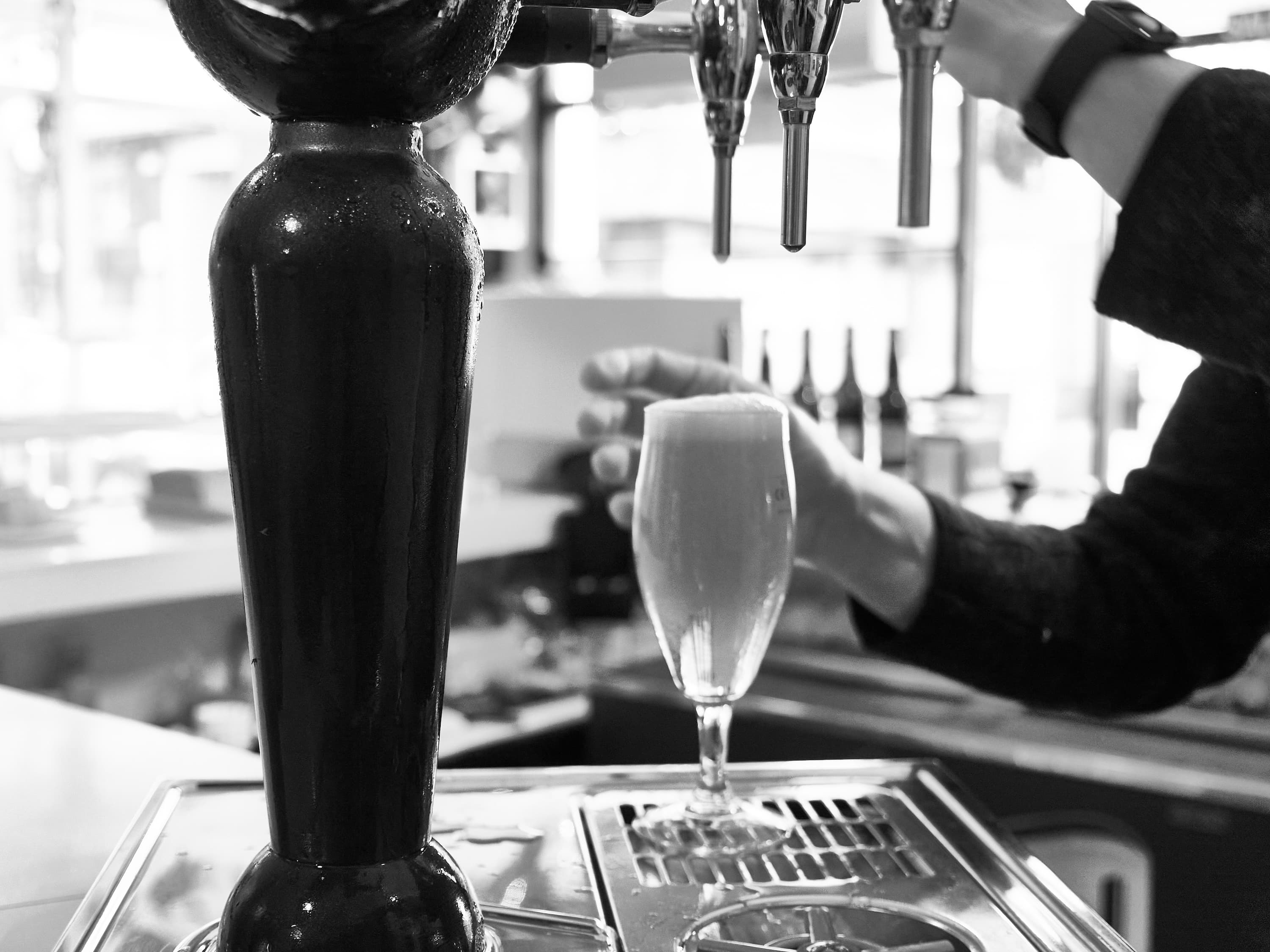 Cover Image for Unimos nuestras pasiones en un mismo lugar